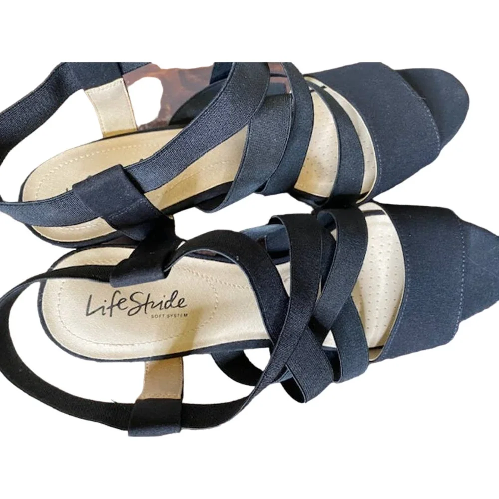 Life Stride manufacturer lifestride
